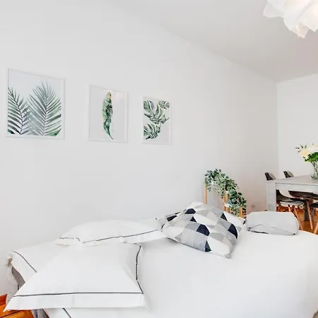 Pacifico Gioiello A 4 Minuti Dal Локарно